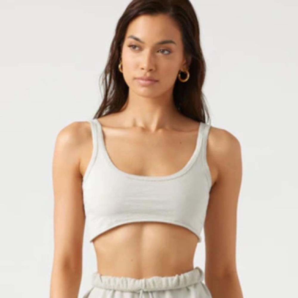 JOAH BROWN SPORTY CROP TOP